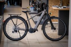 Focus Aventura² 6.8 small 2022, Trekking-e-Bike, Bosch-Motor, hohe Reichweite, hydraulische Scheibenbremsen, Shimano-Schaltung, robustes Design